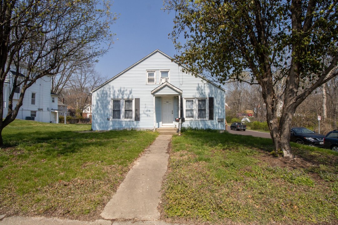 1515 Bouchelle Ave in Columbia, MO - Building Photo