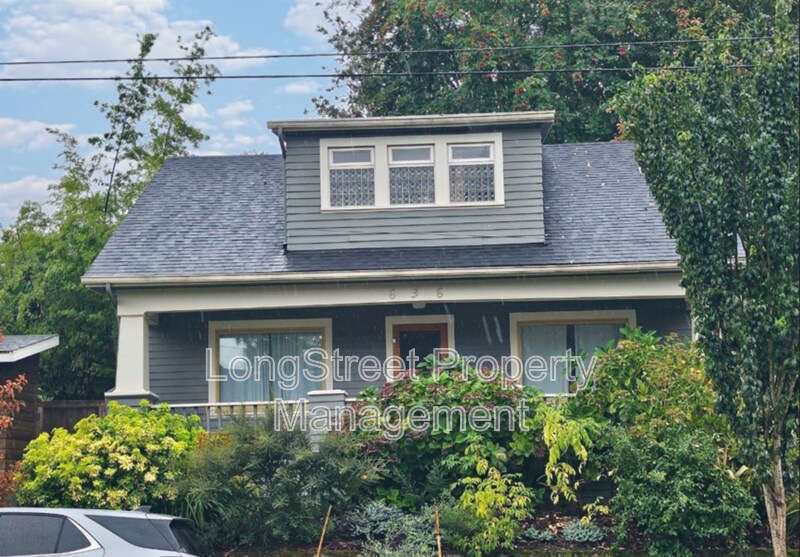636 N Shaver St in Portland, OR - Building Photo