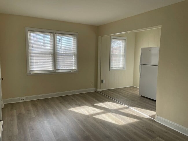 910 E Patapsco Ave in Baltimore, MD - Building Photo - Building Photo