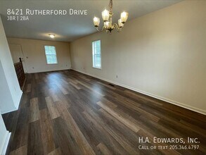 8421 Rutherford Dr in Duncanville, AL - Building Photo - Building Photo