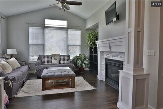 2550 Winding River Dr in Broomfield, CO - Building Photo - Building Photo