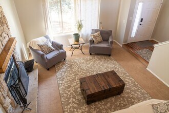 820 Quail Lake Cir in Colorado Springs, CO - Building Photo - Building Photo