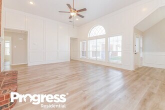 6601 Stamps St in Rowlett, TX - Building Photo - Building Photo