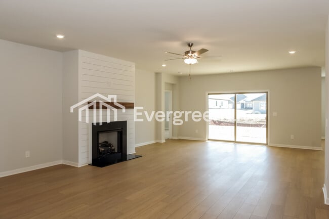 106 Chain Bridge Circle in Harvest, AL - Building Photo - Building Photo