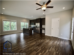 142 Ridge Pointe in Johnson City, TN - Building Photo - Building Photo