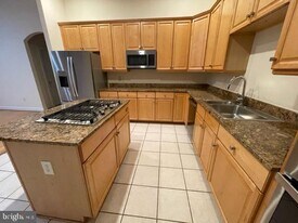 4333 Delegate Ct in Fairfax, VA - Building Photo