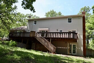 17051 Lemming Ln in St. Robert, MO - Building Photo - Building Photo