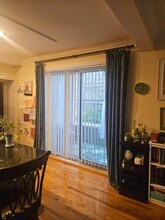 1258 W Winona St in Chicago, IL - Building Photo - Building Photo