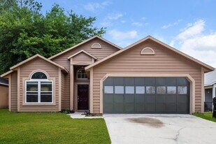 1960 Piedmont Park Blvd in Apopka, FL - Building Photo