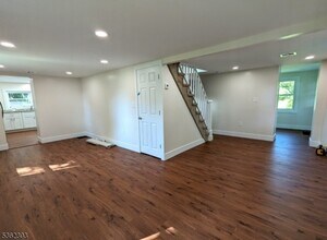439 Victory Ave in Phillipsburg, NJ - Building Photo - Building Photo