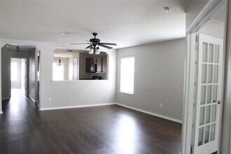2710 Sandberry Dr in Houston, TX - Building Photo - Building Photo