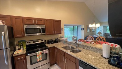 5256 Myrtle Wood in Sarasota, FL - Building Photo - Building Photo