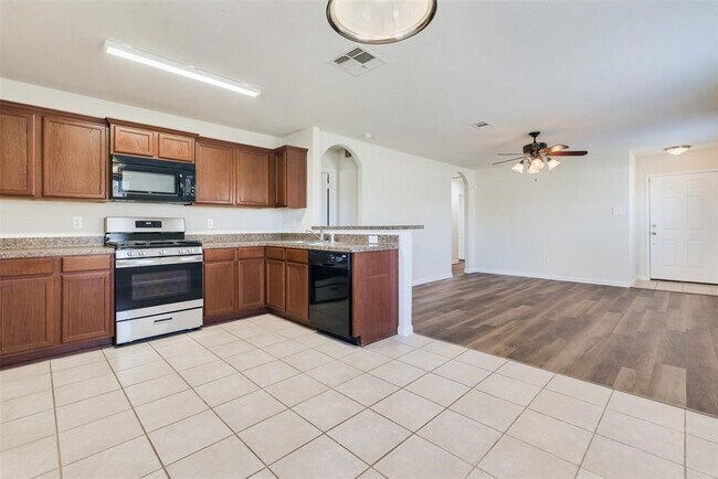 26918 Graybill Ct in Hockley, TX - Foto de edificio - Building Photo