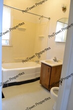 411 Krakar Ave in Joliet, IL - Building Photo - Building Photo