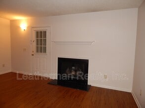 738 Coventry Ln in Florence, SC - Building Photo - Building Photo