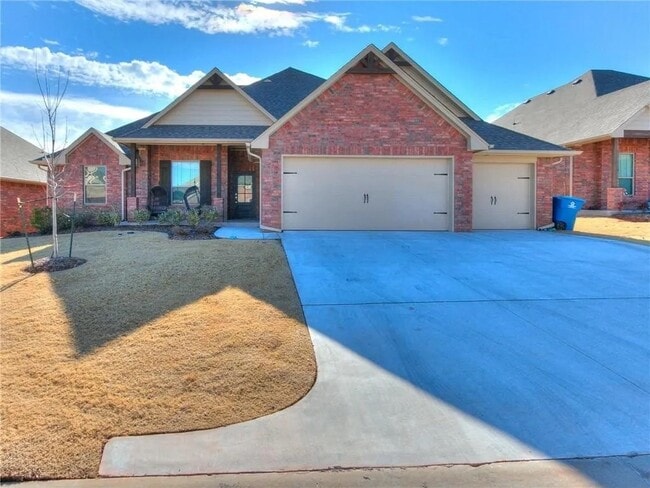 property at 600 Dardanelle Pass