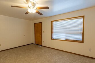 611 3rd St in Cheney, WA - Building Photo - Building Photo