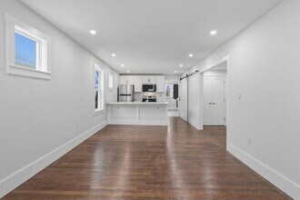 18 Ronan St, Unit 2 in Boston, MA - Building Photo - Building Photo