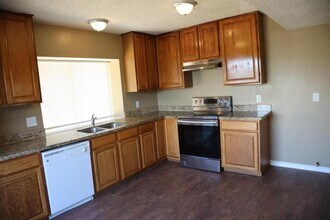2307 Edgedale Dr in Missouri City, TX - Building Photo - Building Photo