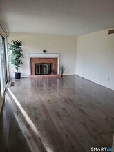 434 Heritage Vlg in Southbury, CT - Building Photo - Building Photo