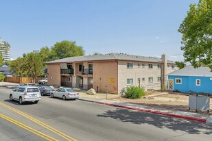 628 Plumas St in Reno, NV - Building Photo