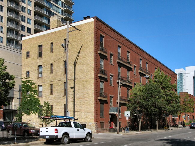 Rappahannock Flats in Minneapolis, MN - Building Photo - Building Photo