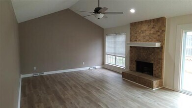4915 Oldfield Dr in Arlington, TX - Building Photo - Building Photo