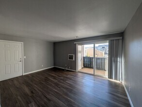 10712 E Exposition Ave in Aurora, CO - Building Photo - Building Photo