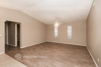 17502 Brentwood Ct in Ft. Myers, FL - Building Photo - Building Photo