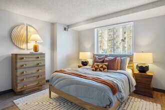 Mint Urban Infinity in Denver, CO - Building Photo - Building Photo