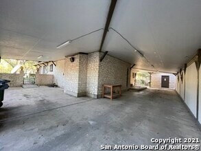315 Hillcrest Dr in San Antonio, TX - Building Photo - Building Photo