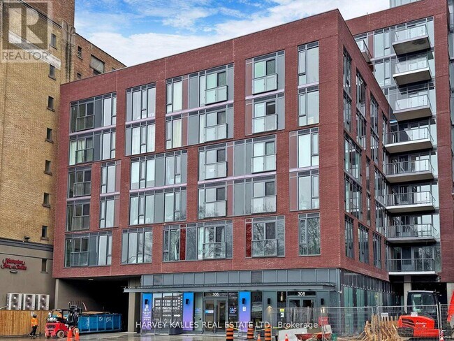 308 Jarvis St in Toronto, ON - Building Photo - Building Photo