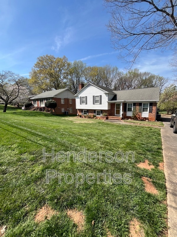 5906 Colchester Pl in Charlotte, NC - Building Photo - Building Photo