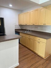 10794 N Kendall Dr in Miami, FL - Building Photo - Building Photo