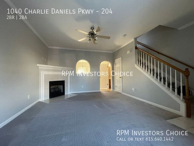 1040 Charlie Daniels Pkwy in Mount Juliet, TN - Building Photo - Building Photo