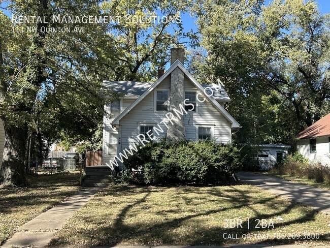 111 NW Quinton Ave in Topeka, KS - Building Photo - Building Photo