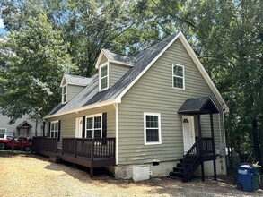 231 Derby St in Athens, GA - Building Photo - Building Photo