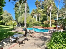 6350 Shelter Creek Ln in San Bruno, CA - Building Photo