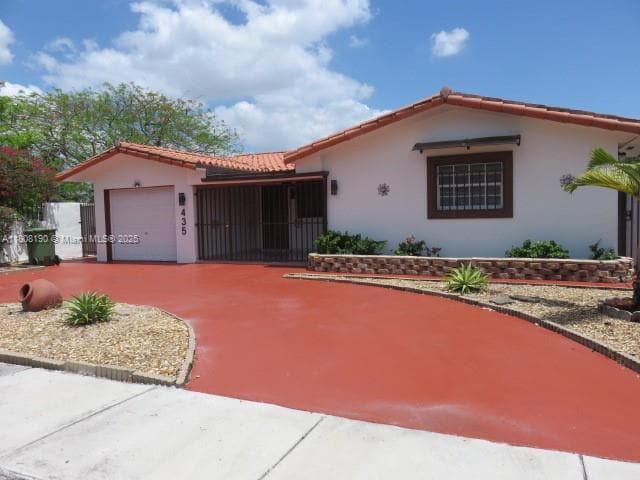 property at 435 E 52nd St