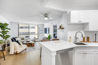 Edmonton House in Edmonton, AB - Building Photo - Building Photo