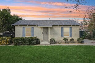1842 E Victoria Ave in San Bernardino, CA - Building Photo