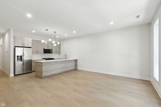 4623 S Michigan Ave, Unit 2 in Chicago, IL - Foto de edificio - Building Photo