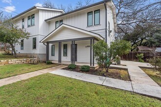 201 E 35th St in Austin, TX - Building Photo - Building Photo