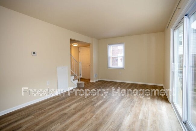 8343 Irongate Way in Manassas, VA - Building Photo - Building Photo