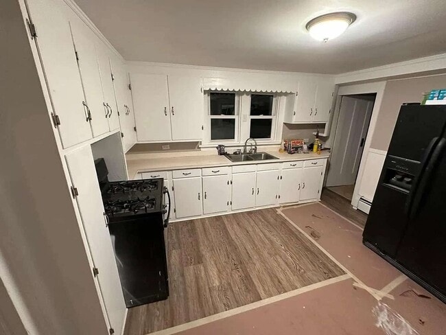 76 Frederick St in Constantia, NY - Building Photo - Building Photo