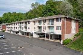 271 Main St in Farmington, CT - Foto de edificio