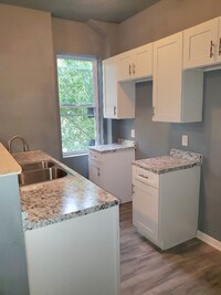 1049 Brantley Ave - 18