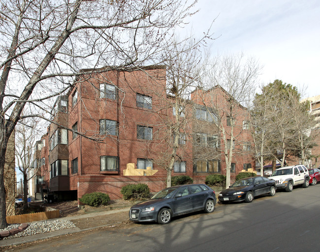 Condominiums in Denver, CO - Foto de edificio - Building Photo