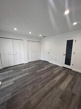 11163 NW 7th St in Miami, FL - Building Photo - Building Photo