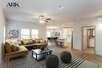 7930 Tuscan Cypress Dr in Cypress, TX - Building Photo - Building Photo